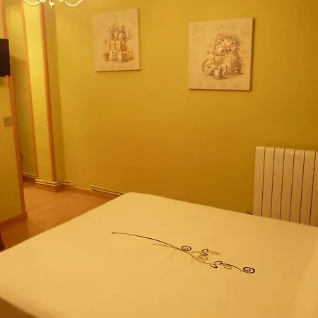 Apartamento Turístico Guara Casa Castro *