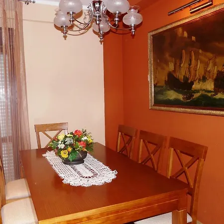 Turistico Guara Casa Castro Barbastro
