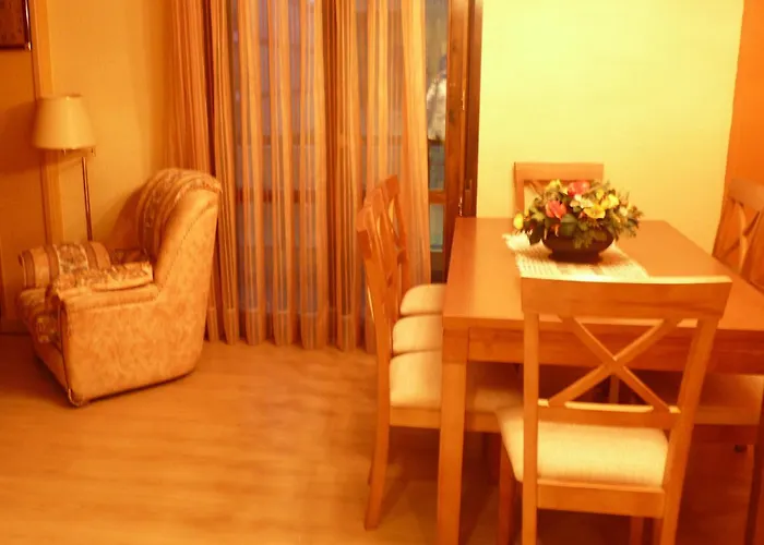 Turístico Guara Casa Castro * Barbastro